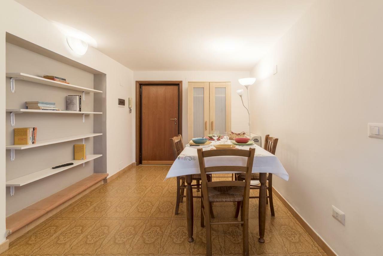 דירות צ'יאמפינו Peperino Attic Flat מראה חיצוני תמונה